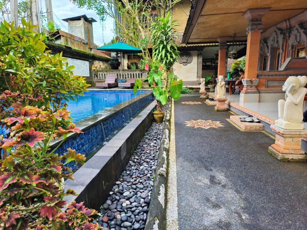 Warji House 2 Bisma Hotel Ubud  Exterior photo